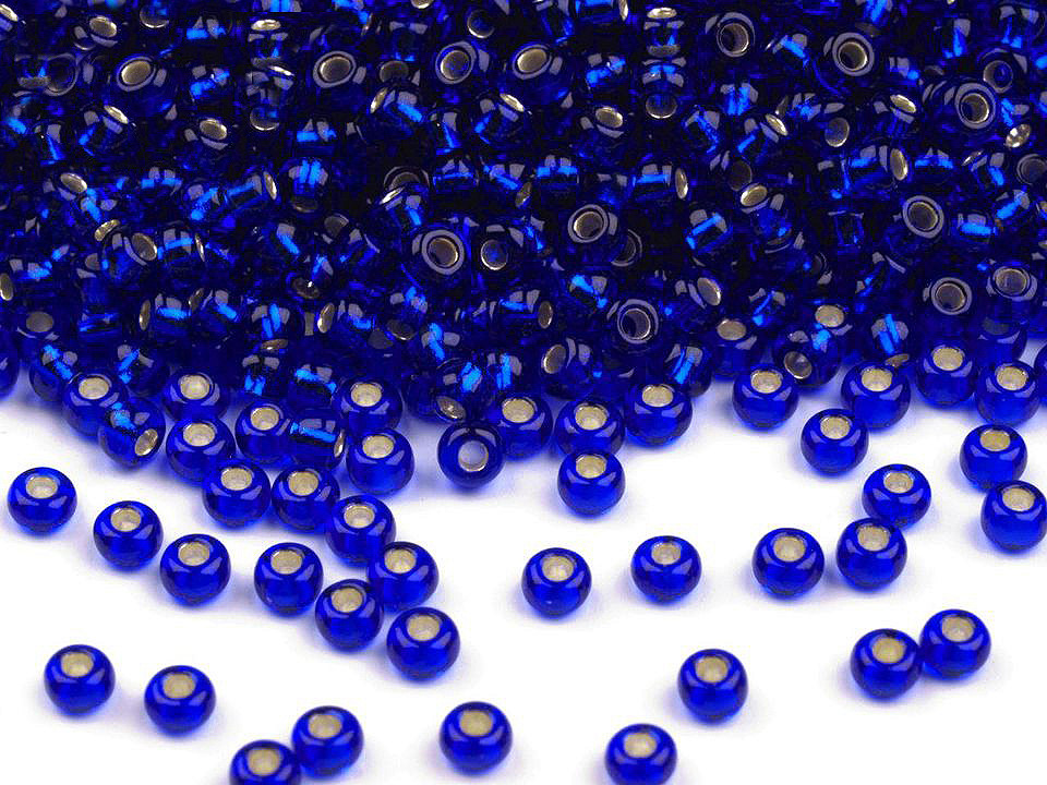 Seed beads preciosa 10/0 - 2.3 mm - Red strawberry (10 Grams)