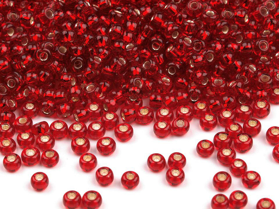 Seed beads preciosa 10/0 - 2.3 mm - Red strawberry (10 Grams)