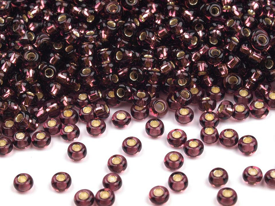 Seed beads preciosa 10/0 - 2.3 mm - Red strawberry (10 Grams)