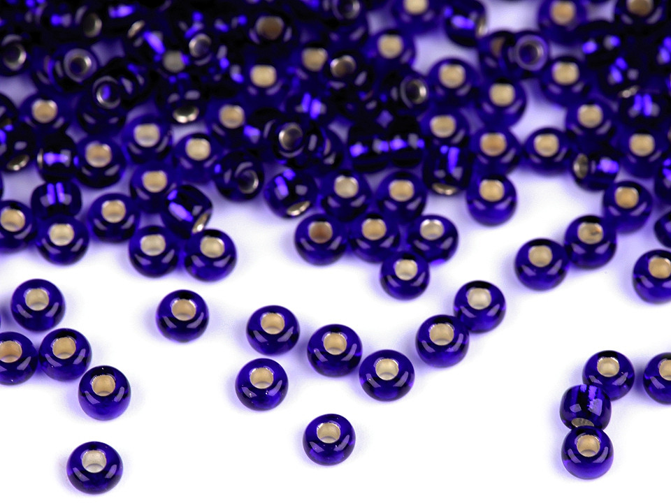 Seed beads preciosa 10/0 - 2.3 mm - Red strawberry (10 Grams)