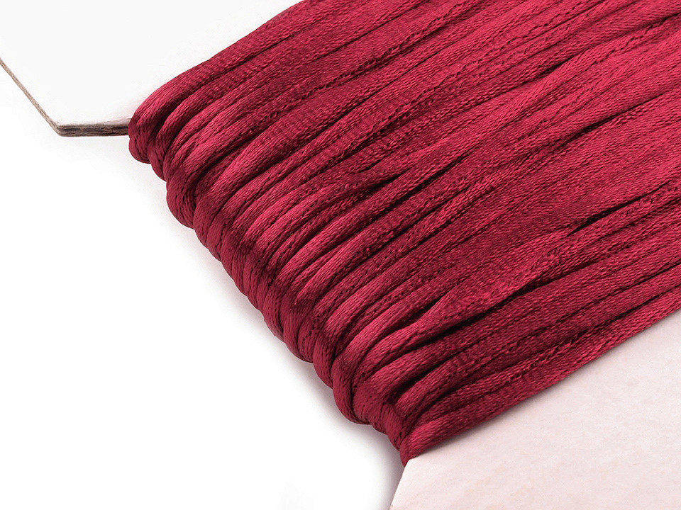 100% polyester rattail satin cord ø2mm - Red (25 Meters)