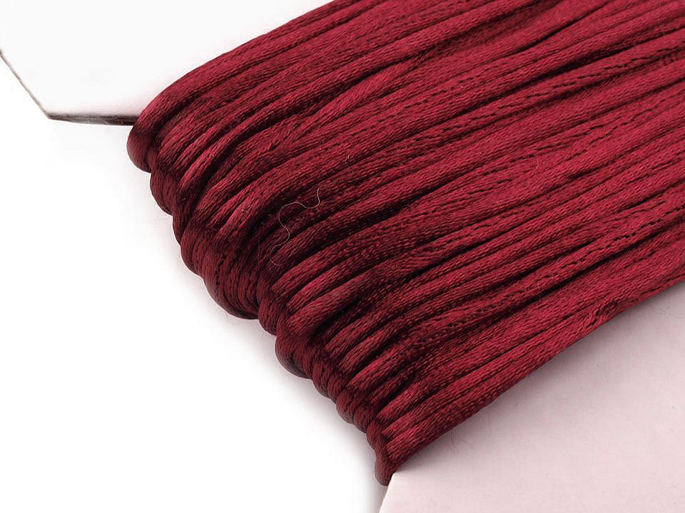 100% polyester rattail satin cord ø2mm - Red (25 Meters)