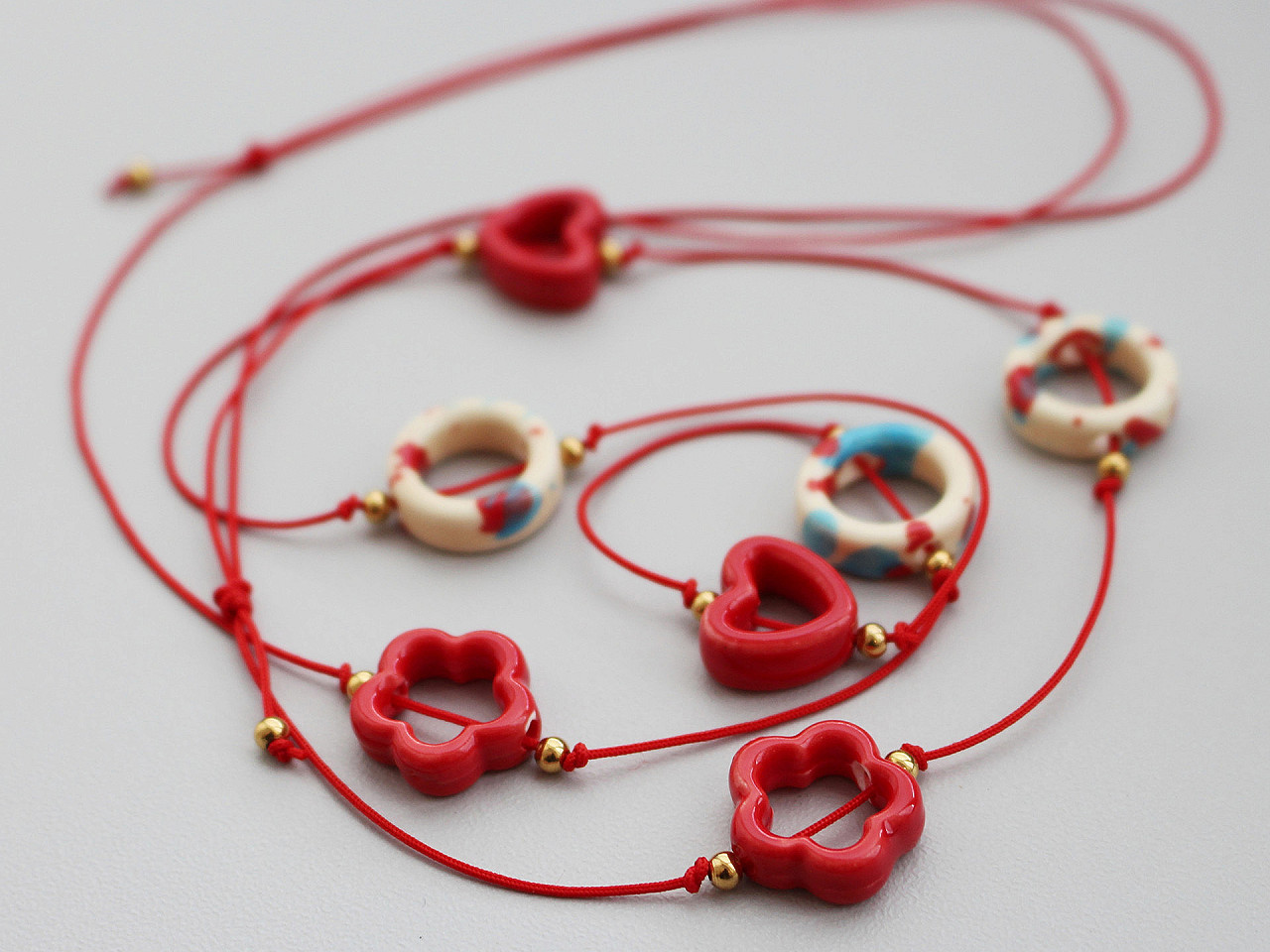 Porcelain beads / components for making ornaments and pendants - Red (5 Pieces)