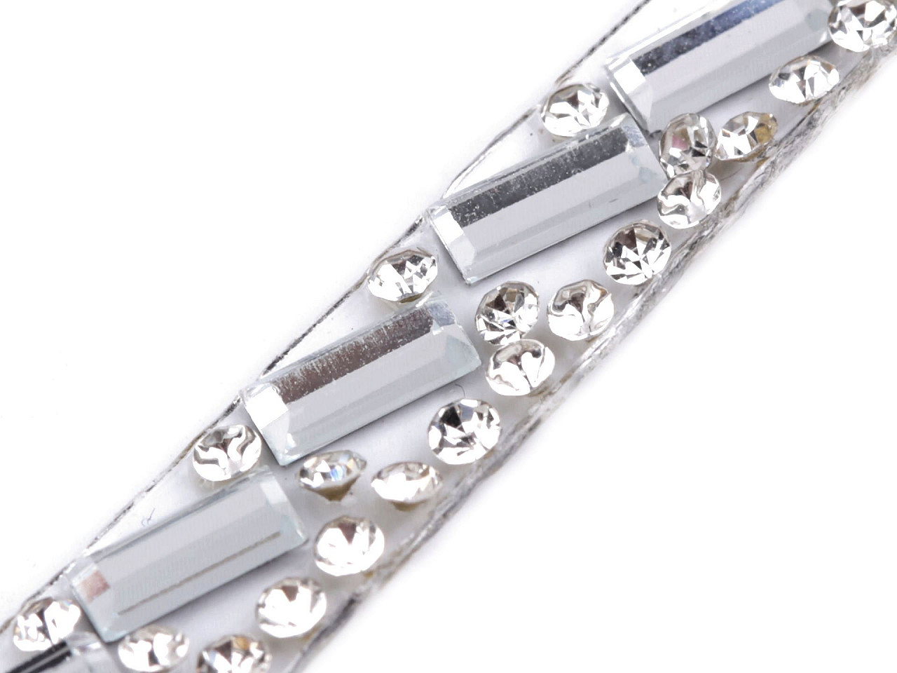 Braid trimming with rhinestones, width 8 mm, iron-on - Crystal (1 Meter)