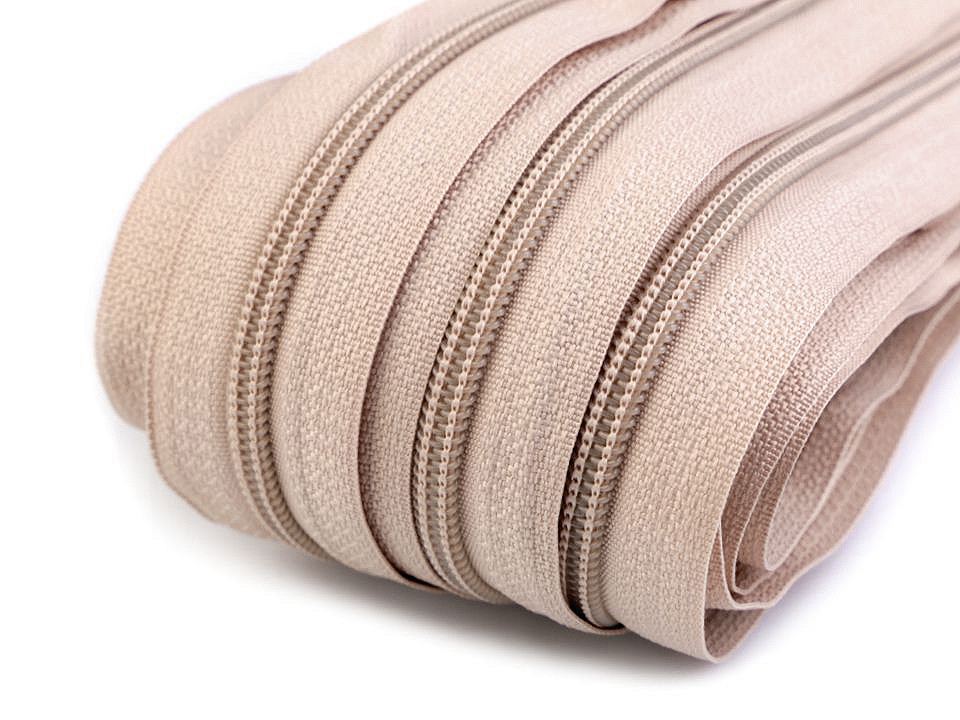 Continuous nylon zipper, no 5, for bx type sliders - Black (200 Meters)