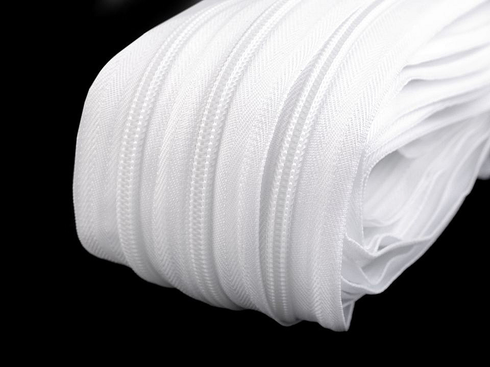 Continuous nylon zipper, no 5, for bx type sliders - Black (200 Meters)