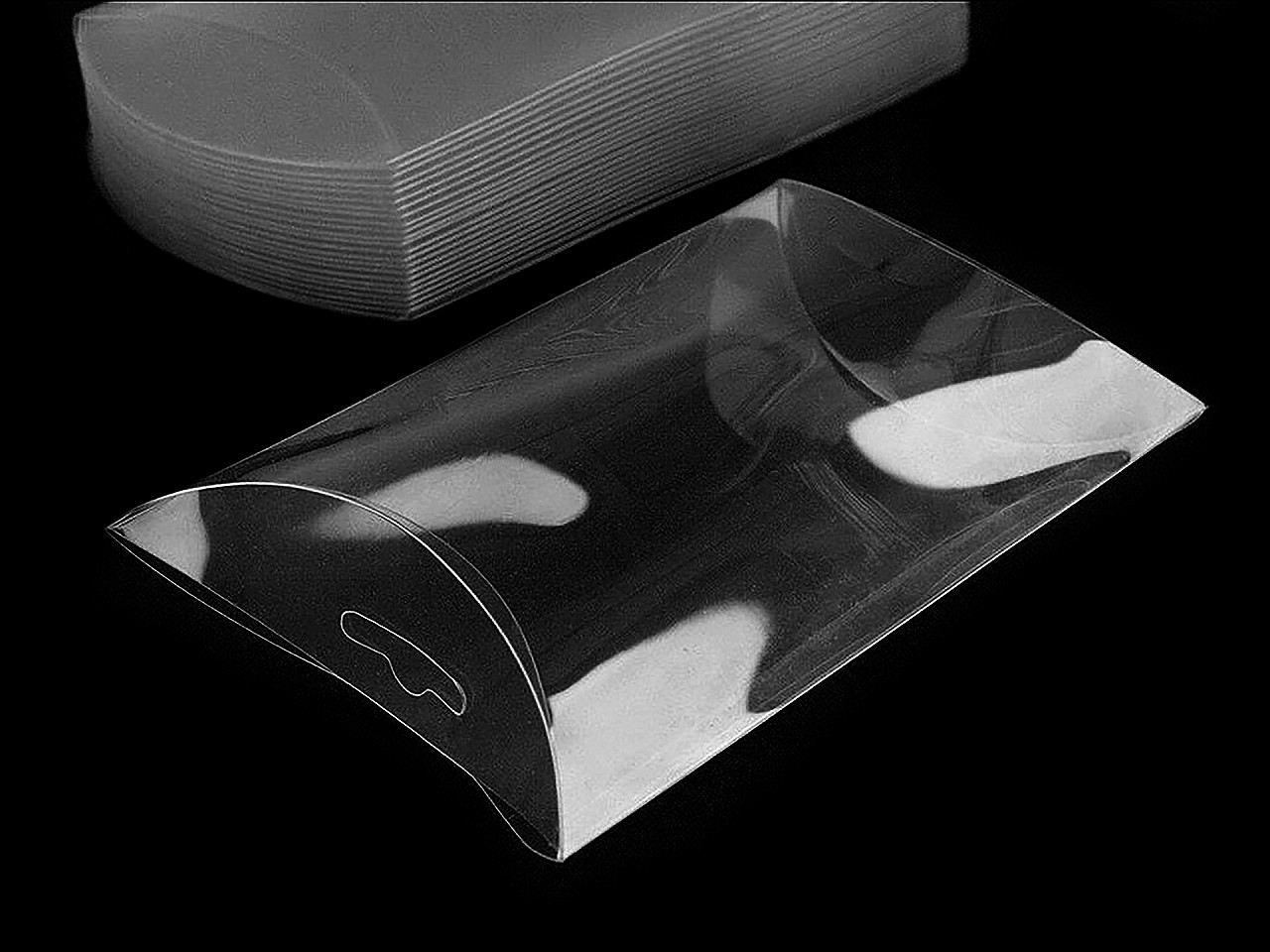 Clear packaging box with hang hole 7x12 cm - Transparent (50 Pieces)